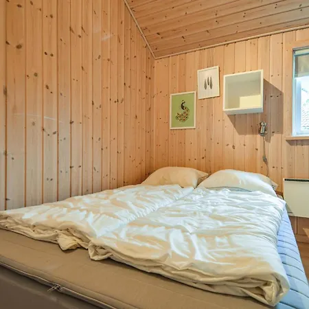 4 Bedroom In Knebel Holiday home *